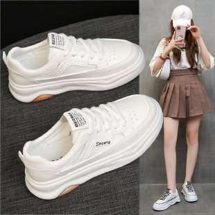 纯色小白鞋